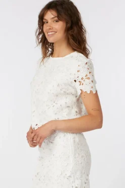 New AWARE Blouse Rosel white