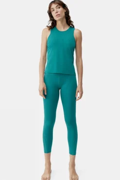 Top Keira-Born Living Online