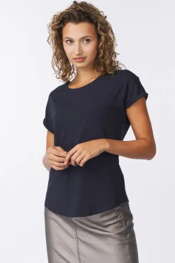 Pamila-B.Young Discount