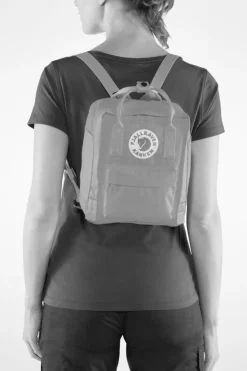 Outlet Fjällräven Kånken Mini 7L dark red