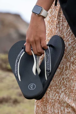 Clearance Foamlife Slippers Yogi Black