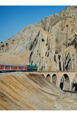 Online Kosmos Mooiste treinreizen - Lonely Planet 2024