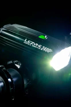 Clearance Lezyne Fietsverlichting Mega Drive 2400+ Front Satin Black