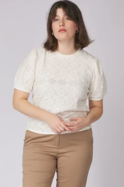 Hot Object T-Shirt Feodora Cloud Dancer