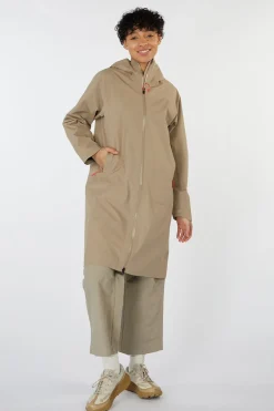 Clearance Peak Performance Regenjas W Treeline Shell Parka Avid Beige