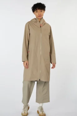 Clearance Peak Performance Regenjas W Treeline Shell Parka Avid Beige