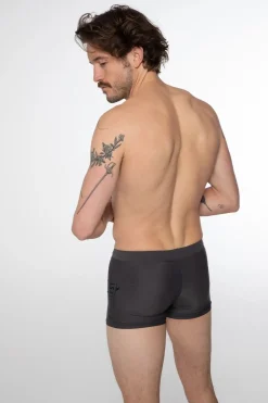 Carst-Protest Outlet