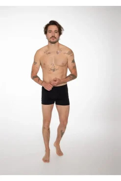 Discount Protest Carst black