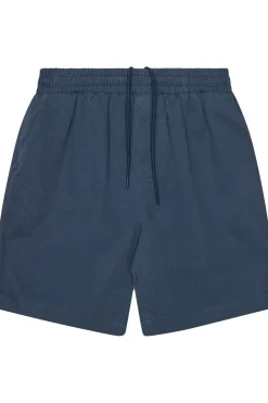 Clearance Revolution Short 4054