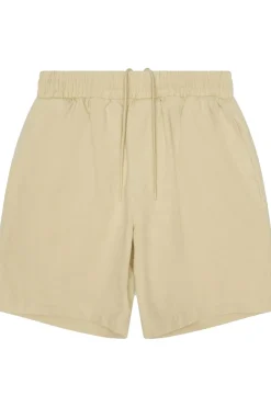 Short 4054-Revolution Hot