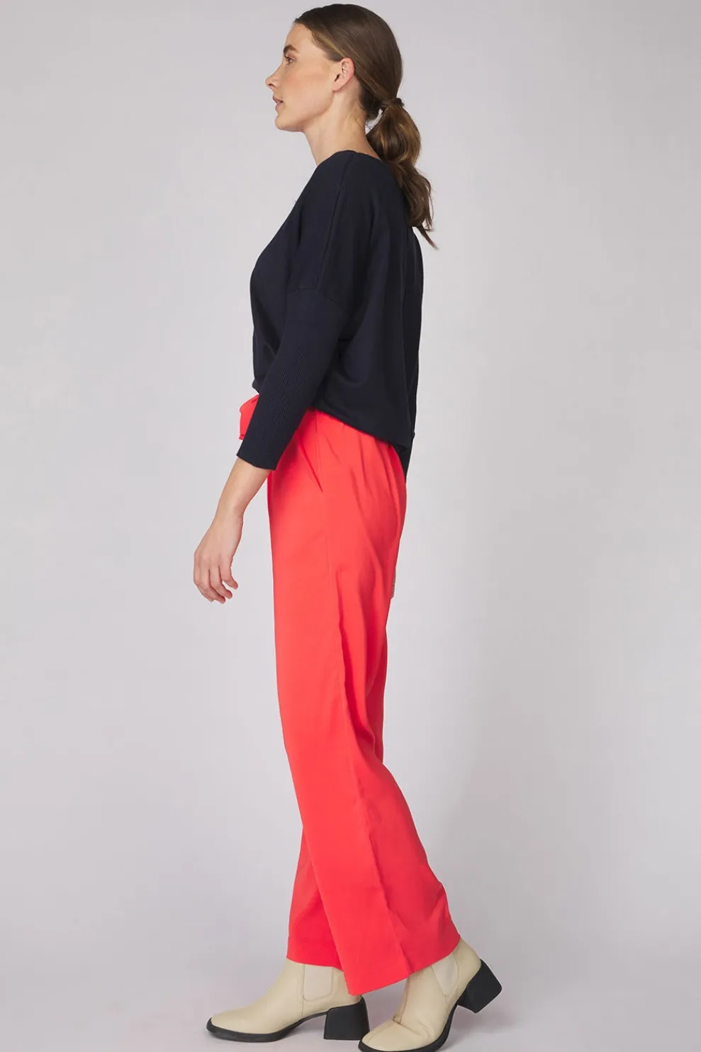 Discount Saint Tropez Mila Roundneck Cayenne