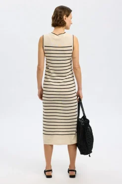 Jurk Festher-Selected Hot