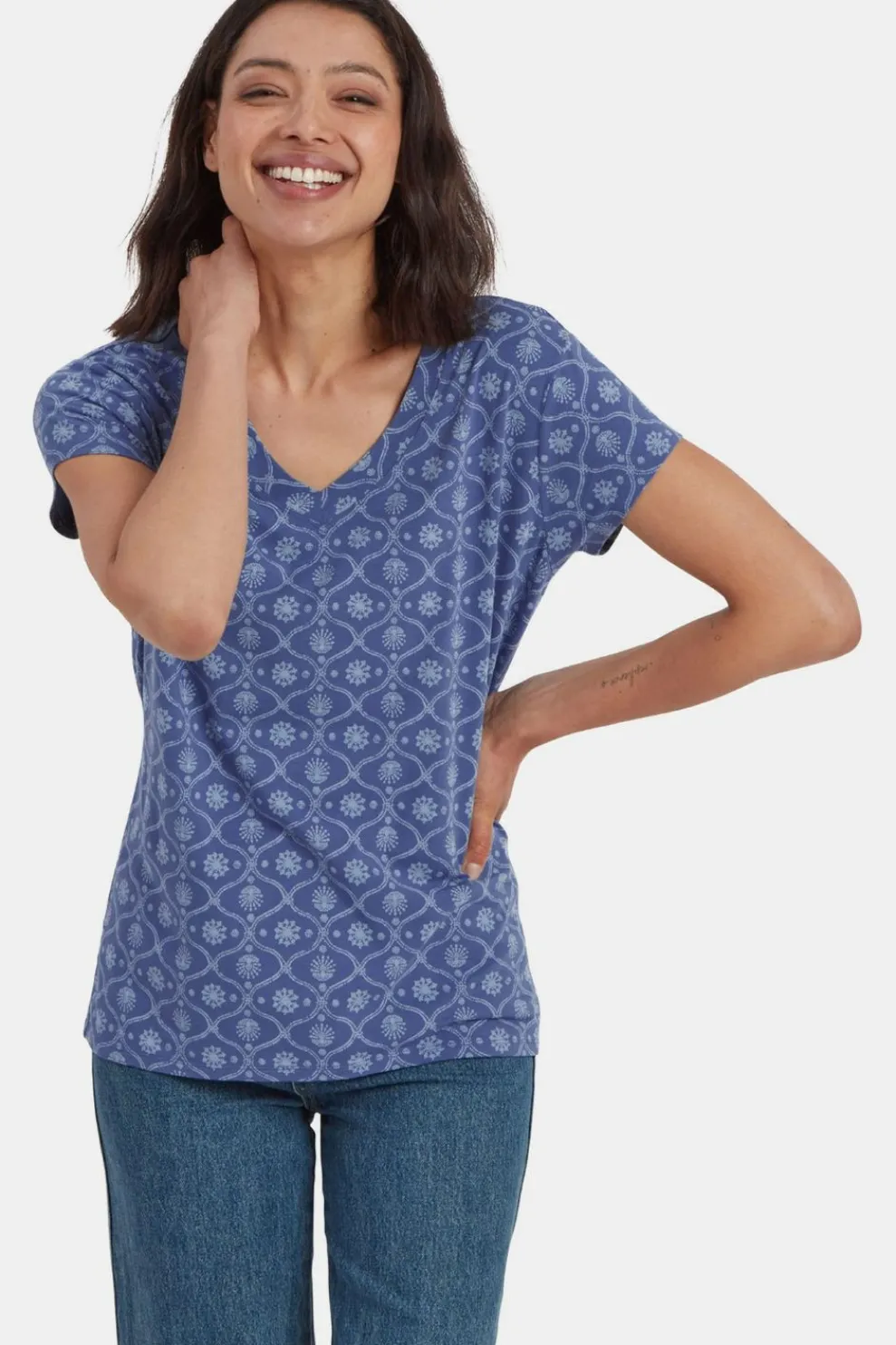 Fashion Sherpa T-Shirt Neha V-Neck Tee Seaport Blue Sublime