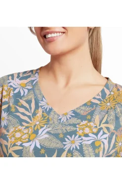 T-Shirt Neha V-Neck Tee-Sherpa Fashion