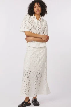 Discount Soaked in Luxury Blouse Sltaya Broken White