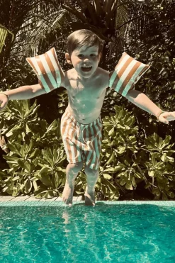 Fashion Swim Essentials Zwemarmbandjes -  Yellow Striped - Inflatable Swimming Armbands 2-6 Donkergeel/Wit