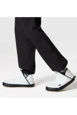 Clearance The North Face Slipper W Thermoball Traction Bootie Gardenia White/Tnf Black