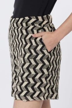 Sale Vila Short Lupina Black