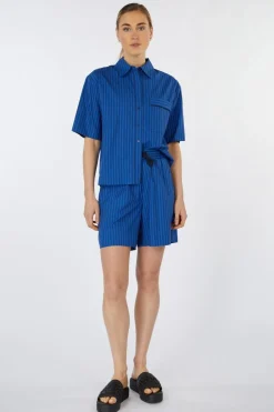 Short Bubble-Yerse Online